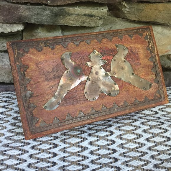 VTG Wood Box Brass Birds Heart Treasure Hinged Trunk Boho - Picture 1 of 10